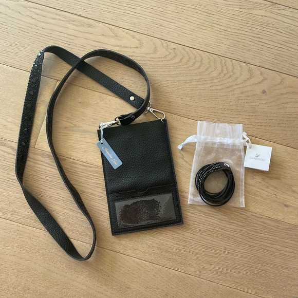 BNWT phone purse and Swarovski bracelet bundle. - Picture 2 of 2